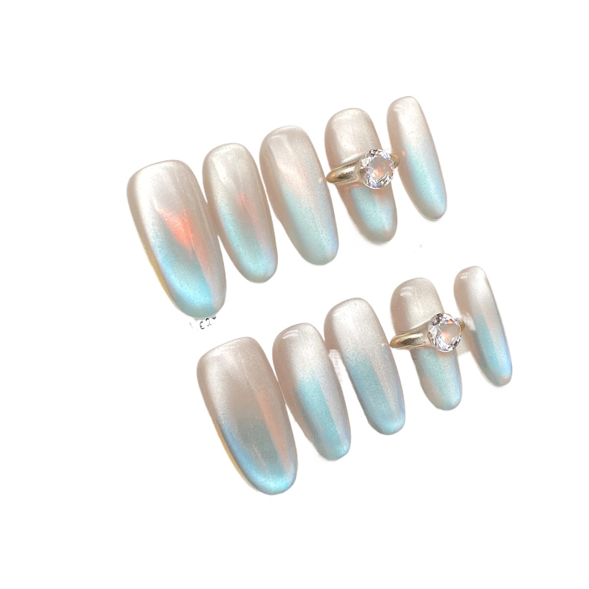 Solid Color with Sparkling Glitter and a Dynamic Cat's Eye | Wearing Armor Nail | Gel Nail Strips