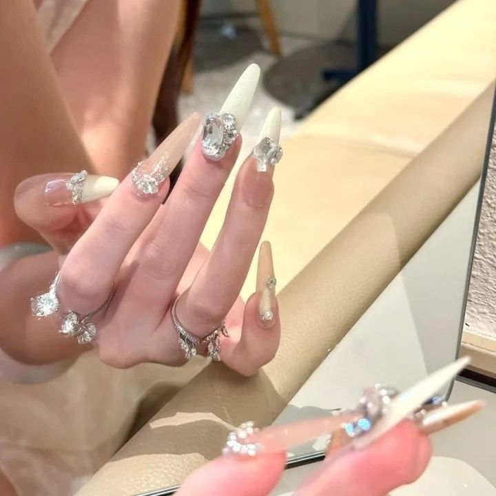 3D Apricot-colored Long Nail with Diamonds | Jelly Gel Nail