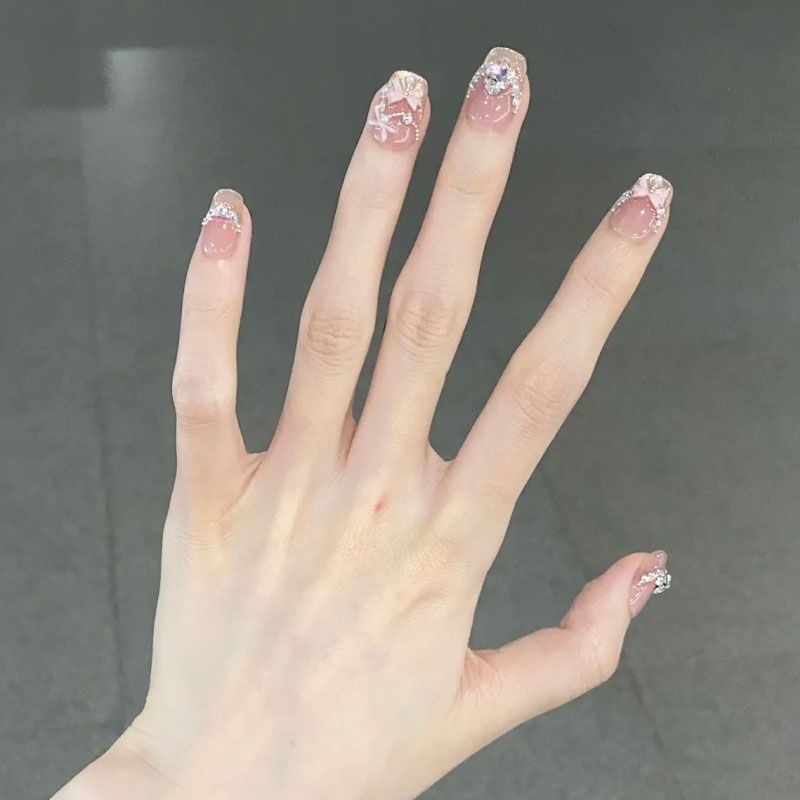 Square Cat's Eye Press-on Nails with Diamonds | Wearing Armor Nail | Gel Nail Strips