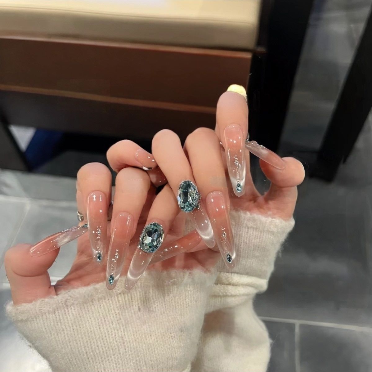 New 3D Glitter Press-on Nails | Wearing Armor Nail | Gel Nail Strips