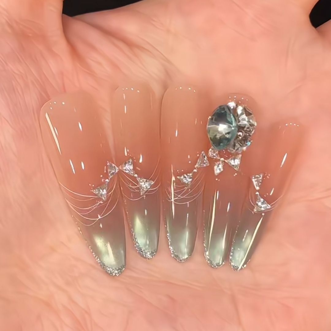 New 3D Glitter Press-on Nails | Wearing Armor Nail | Gel Nail Strips