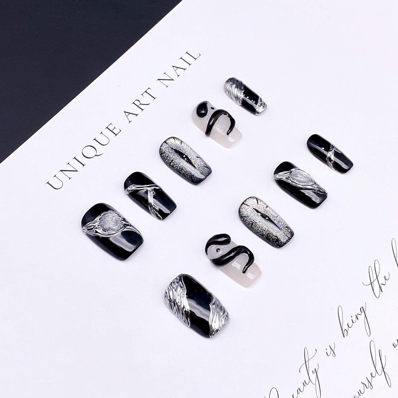 Magic Eye Spirit Snake Cat's Eye Press-on Nails | Wearing Armor Nail | Gel Nail Strips